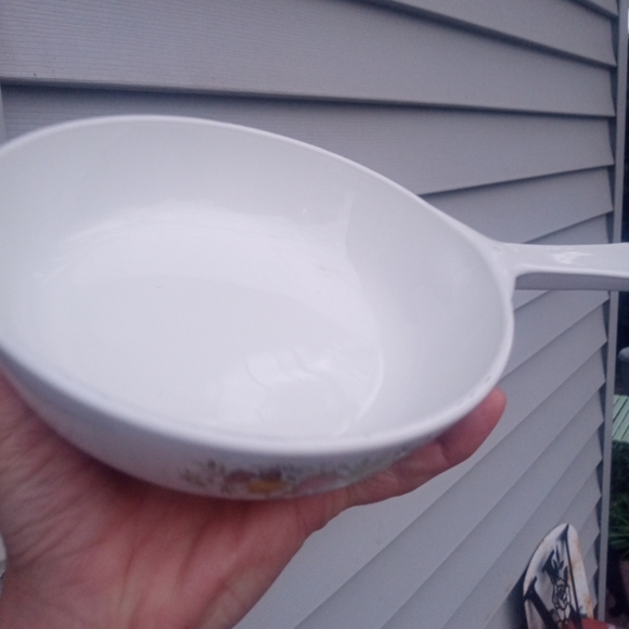 Antique Le Persil White Ceramic Pan with Floral Design - Picture 2 of 4